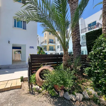Hotel de apartamente Renos 4*