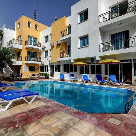 Hotel de apartamente Renos