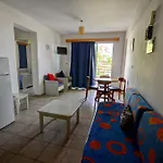 Appart hôtel Renos Polis