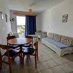 Renos
