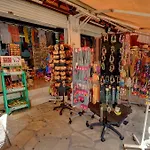 Renos מלון דירות 4*
