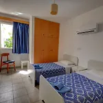 Renos Appart hôtel 4*
