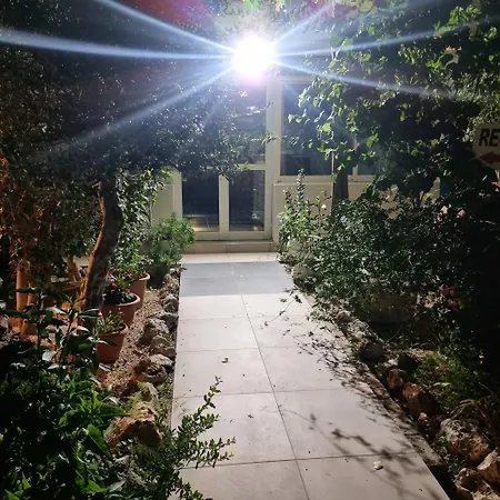Hotel de apartamente Renos