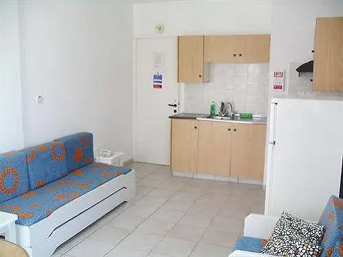 Апарт-отель Renos 4*